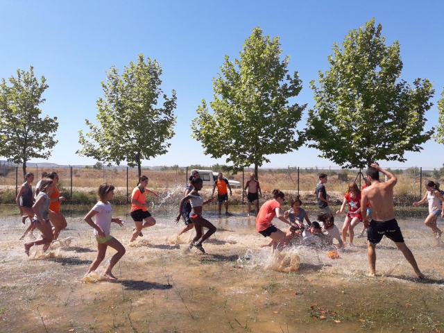  Spiele im Kontakt mit Wasser 